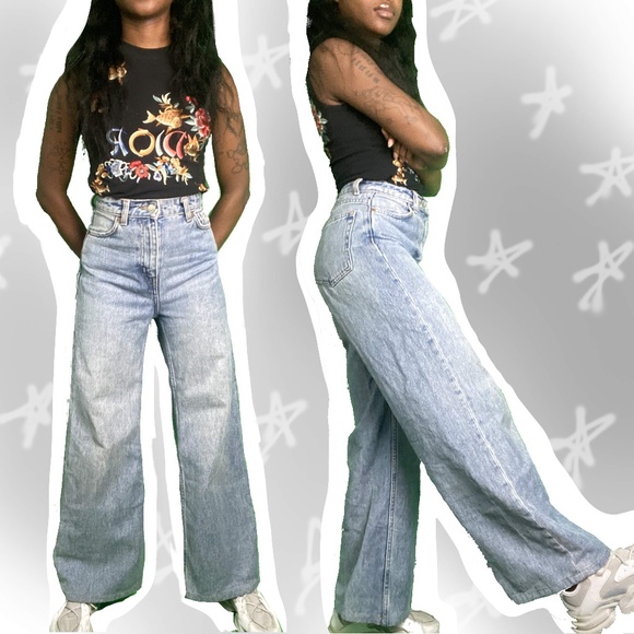 Wide Leg High Waisted Weekend Jeans - Picture 1 of 2
